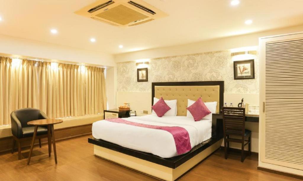 Hotel Green Plaza At Airport Nueva Delhi Exterior foto