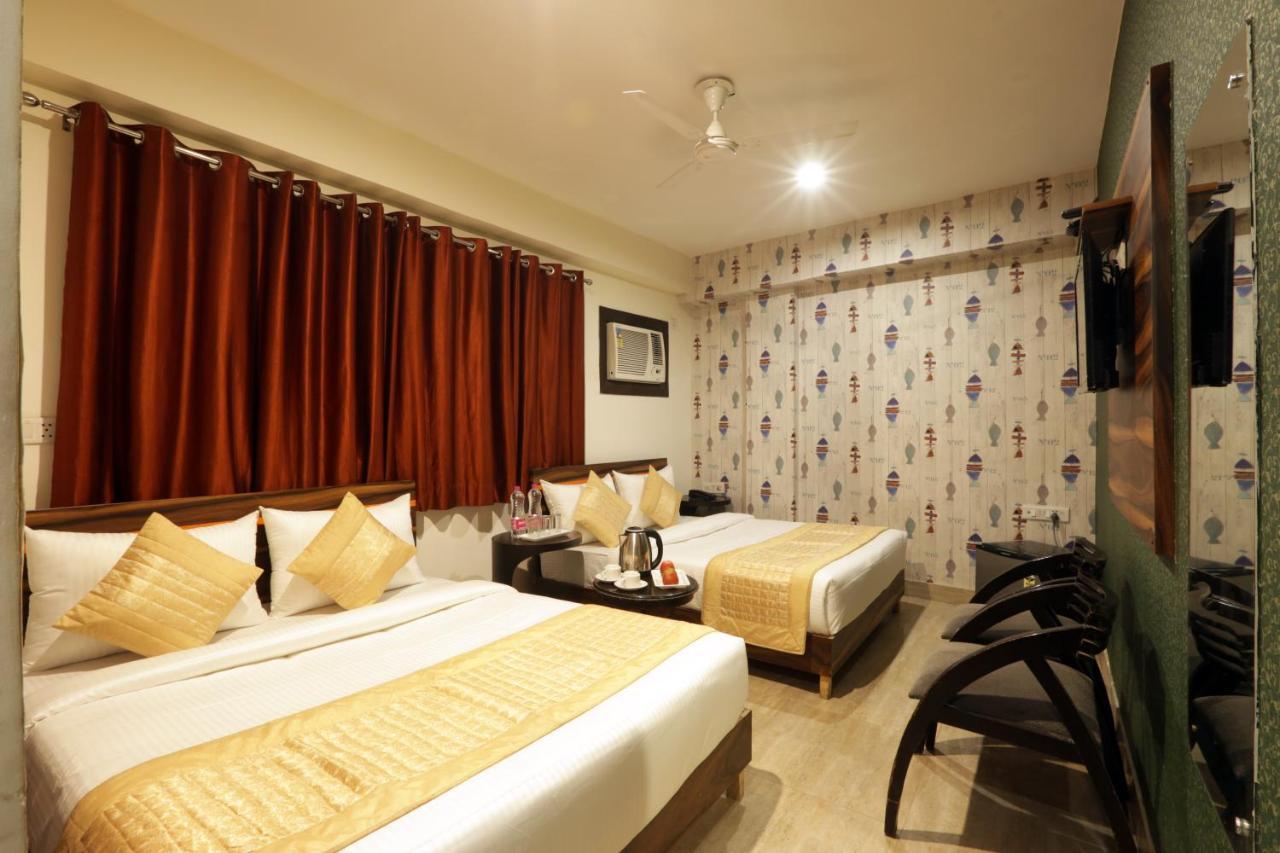 Hotel Green Plaza At Airport Nueva Delhi Exterior foto